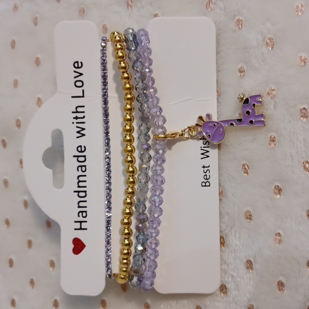 Giraffe Charm Beaded Bracelet Set